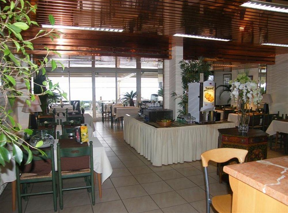 La Baule Hotel Le Christina מראה חיצוני תמונה